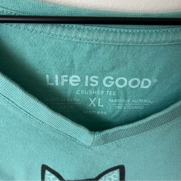 Life is Good Cat Graphic Tee - Picture 4 of 5